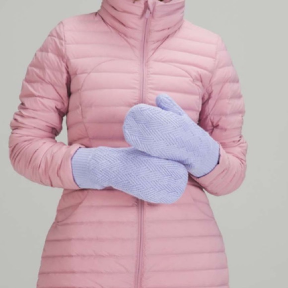 Lululemon Chevron Knit Mitten Lavender Dusk - Picture 2 of 5